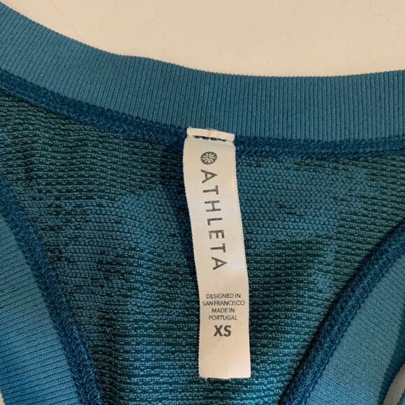 Athleta Tank Top Womens XS Extra Small Teal Blue Black Momentum Camo Fitted - Picture 7 of 10